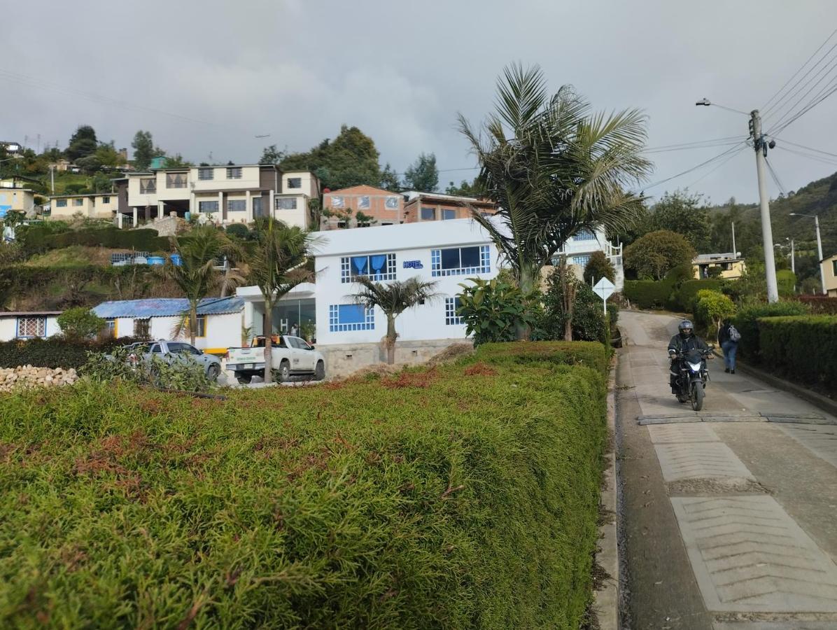Hotel Colina Los Robles Gachancipa Kültér fotó